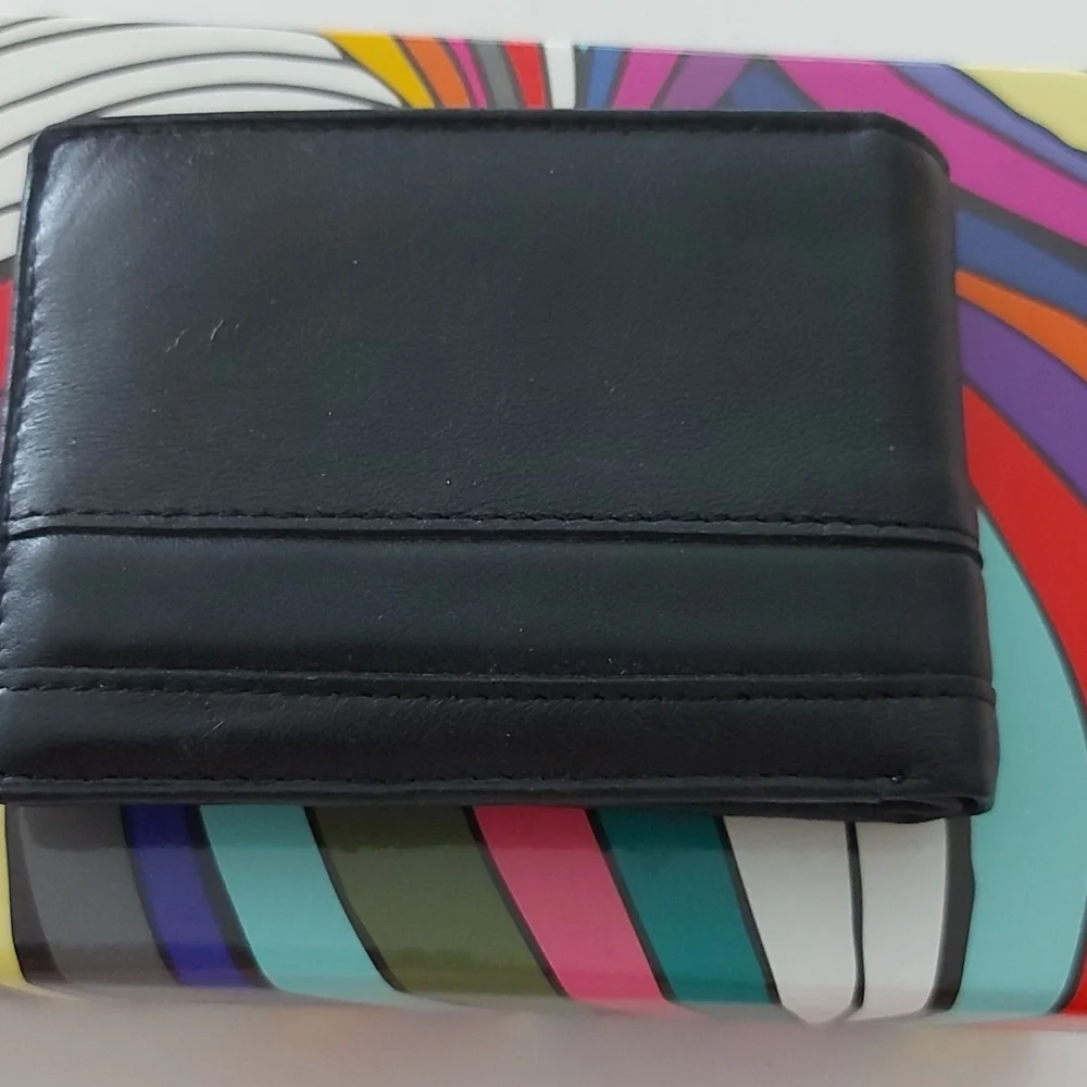 Mens Roots Wallet - Picture 2 of 12